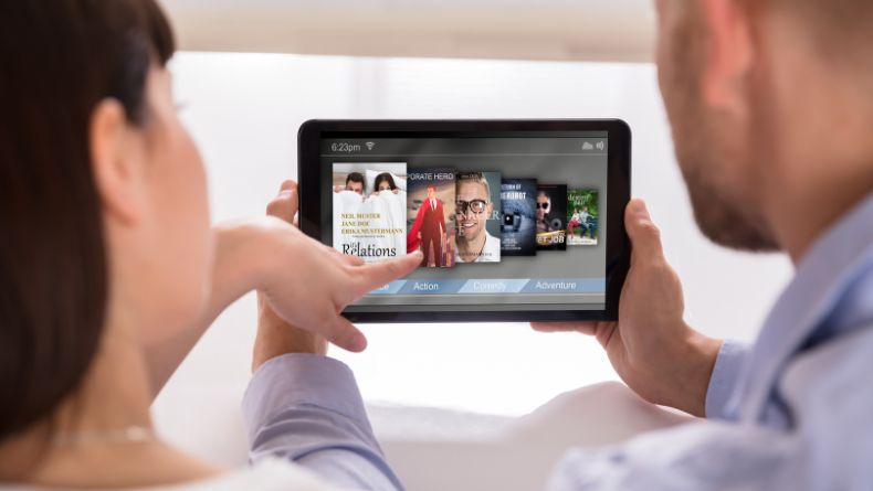 Best Tablet For Downloading Movies 7 Best Tablets For Watching Movies (2023 Review) - Tabletedia