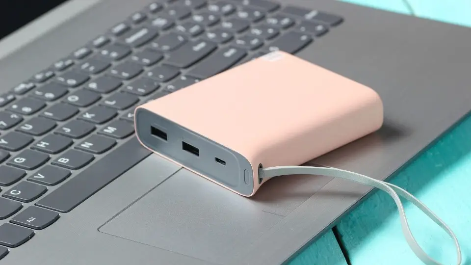 External battery charger is a way to charge your tablet with a broken port too
